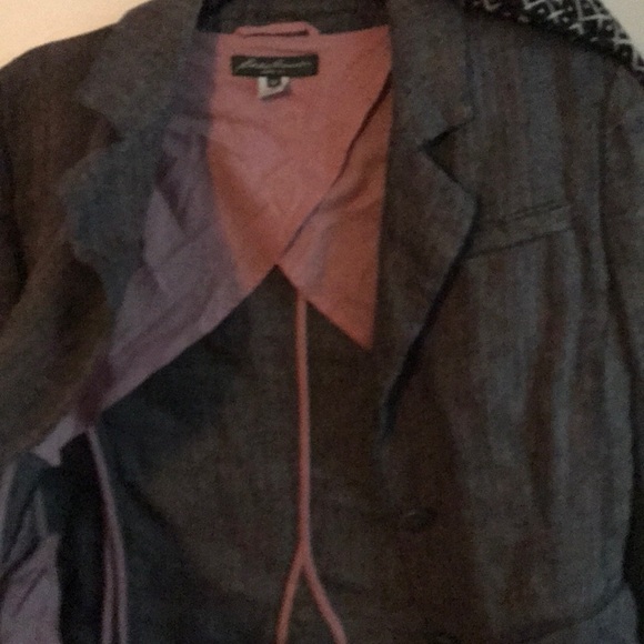 FALL for this !Eddie Bauer 100% Linen Jacket - Picture 4 of 4